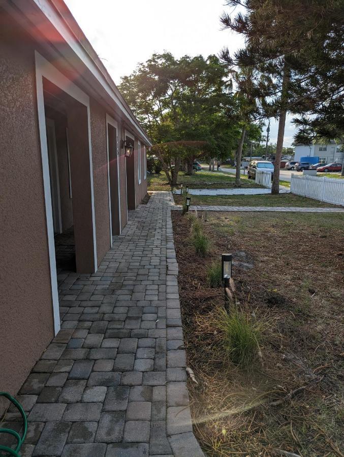 Charming & Cozy Lagoon Retreat - Steps From River - Parking Titusville Exteriör bild